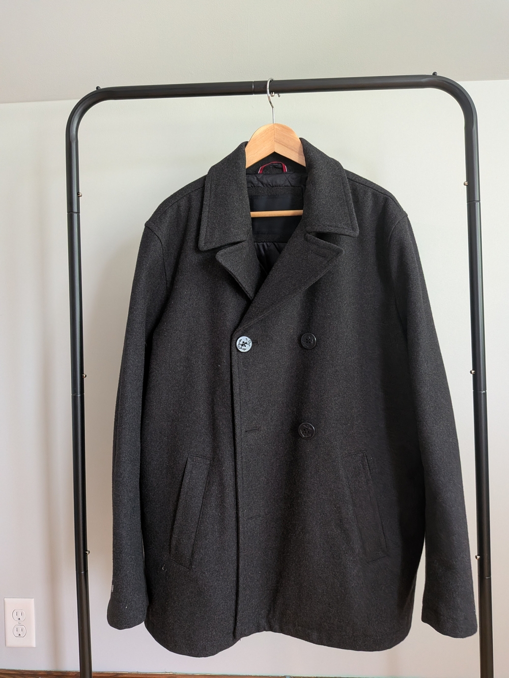 Tommy Hilfiger Men's Black Double-Breasted Wool Peacoat